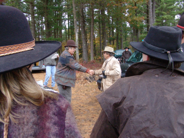 Getting an award from Saguaro Jack at the October 2004 Shoot in Pelham.